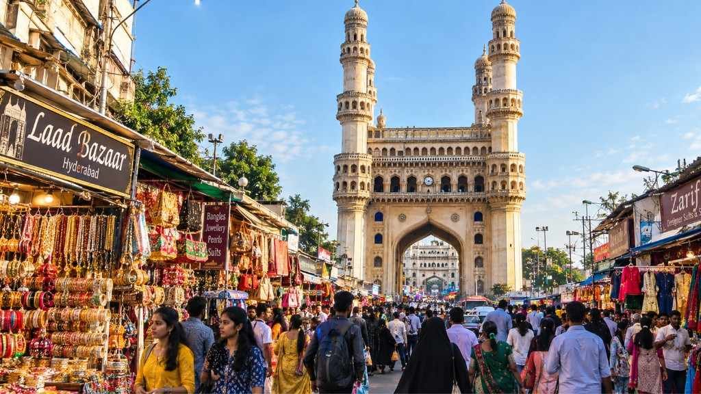 Charminar and Laad Bazaar street market - 9 best places to visit in Hyderabad in 2026